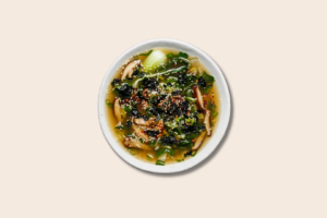 miso soup with shiitake leek and greens | Ăn Chay, Thuần Chay, Quán Chay & Nhà Hàng Chay