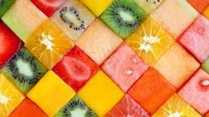 Bạn có thể kết hợp trái cây vào chế độ ăn kiêng low-carb.